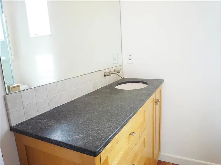 56 Kirkland St #5 — Photo 21