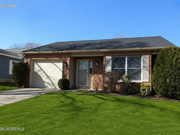 1486 Sanish Court, Toms River, NJ 08755