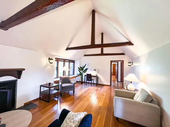 Ten-O-Five Anhalt Apartments, 1005 E Roy St APT 19, Seattle, WA 98102