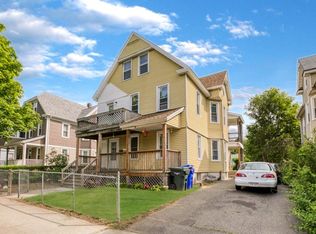 207-209 White St, Springfield, MA 01108