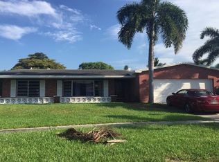 9511 NW 5th St, Pembroke Pines, FL 33024