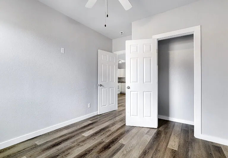 438 S San Joaquin Ave #2 — Photo 7