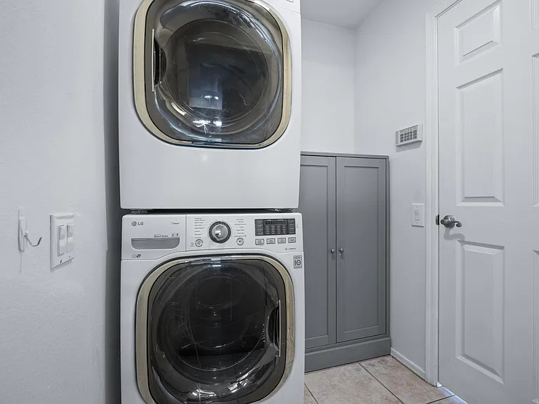 7362 E Hanover Way — Photo 15