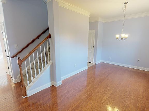 4th image of 2771 Timber Cove Ln