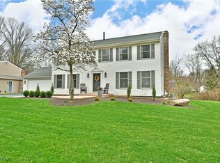 1567 Woodhill Cir NE, Warren, OH