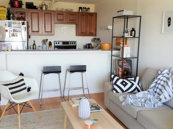 1636 N Wells St APT 1014, Chicago, IL 60614