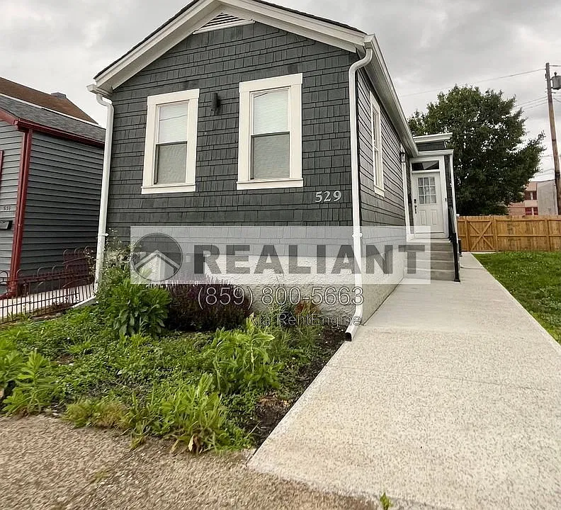 529 Lindsey St