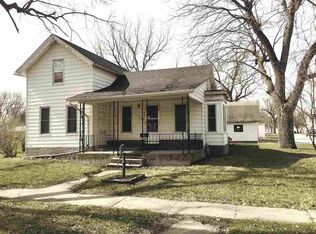 801 3rd St, La Porte City, IA 50651