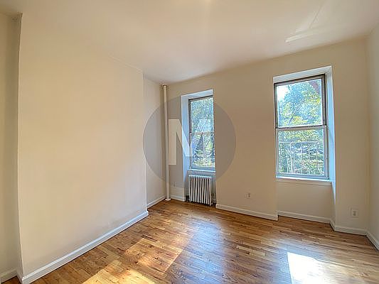 1st image of 161 E 99th St APT 3