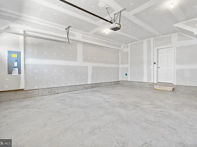 5892 Bella Marie Way — Photo 30