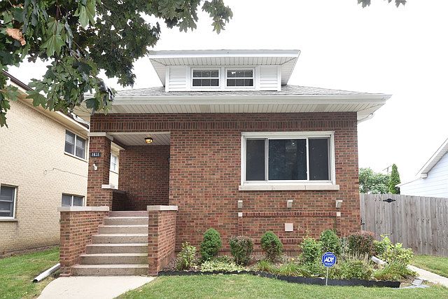 1st image of 1631 N 32nd Ave