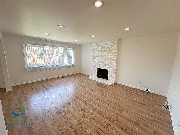 5th image of 2340 Pauline Dr #0
