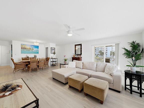 4th image of 1450 N Riverside Drive #201