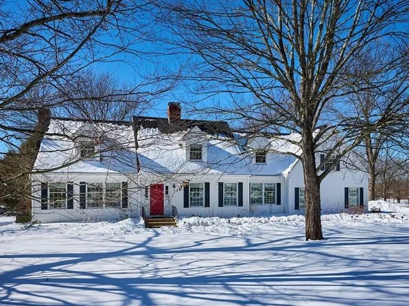 12 Teawaddle Ln, Amherst, MA 01002