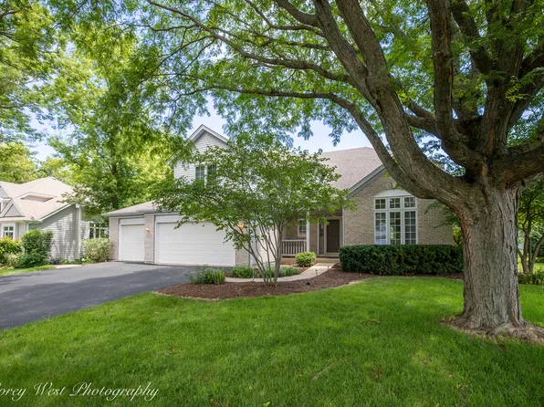 1644 Derby Dr, Batavia, IL 60510