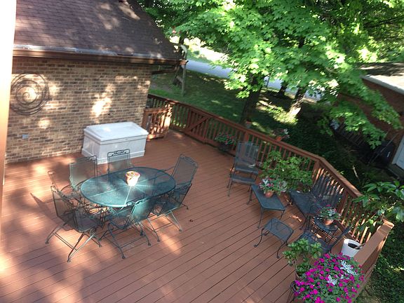 Extra-large deck