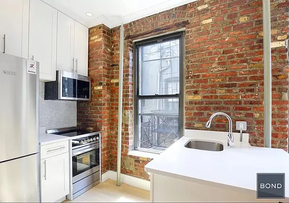 Rented by Bond New York | media 24