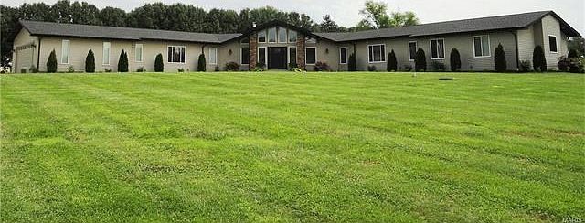 1st image of 936 Natchez Trace Dr