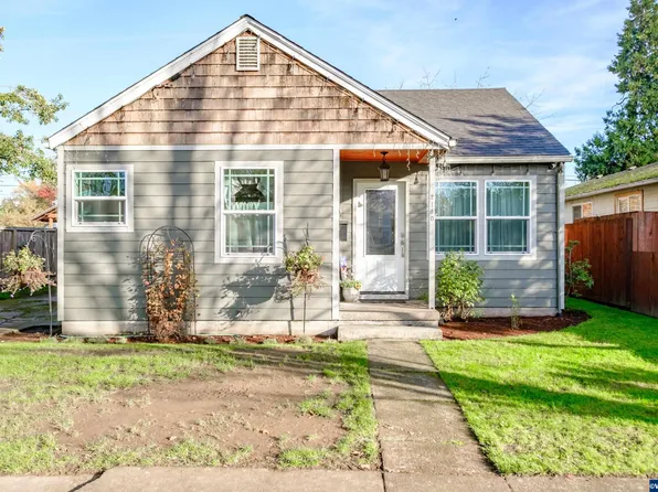2180 Liberty St NE, Salem, OR 97301