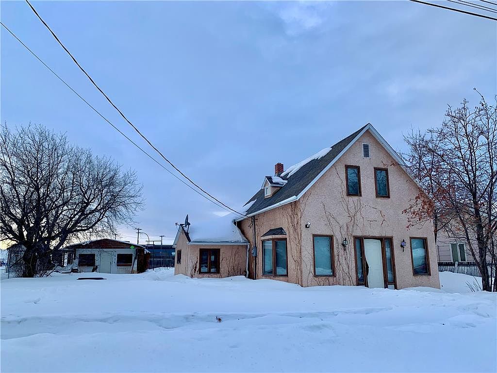 434 Bignell Ave, The Pas, MB R9A 1T9 Zillow