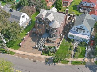 32 Boulevard, Malba, NY 11357