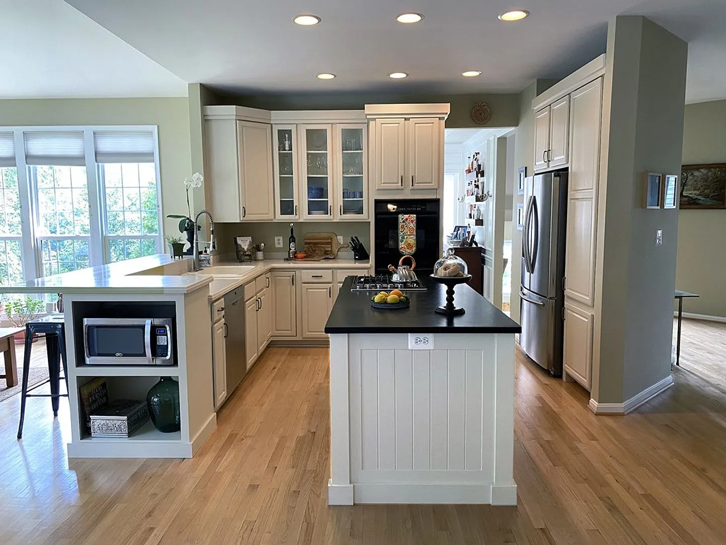Beautifully Remodelled - 5 Bedroom Home - Close To Quantico — Photo 2