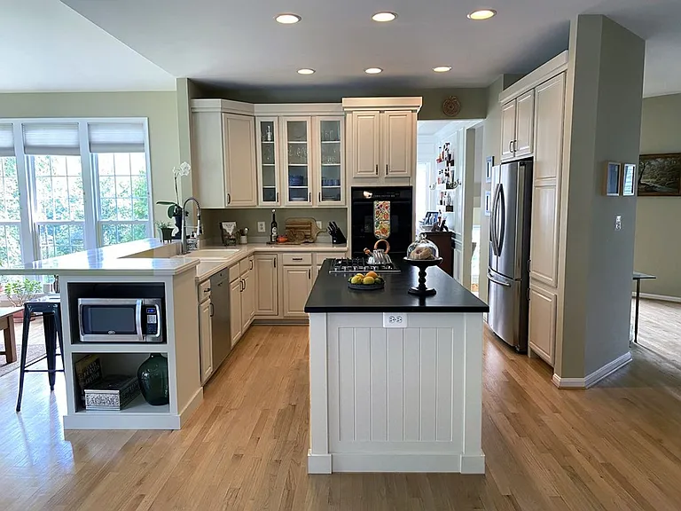 15623 Sabine Hall Pl — Photo 2