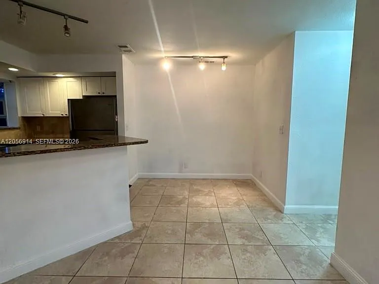 3330 Pinewalk Dr N #1611 — Photo 3