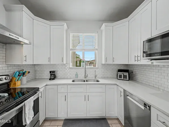 5494 E SANTA CLARA Drive, San Tan Valley, AZ 85140