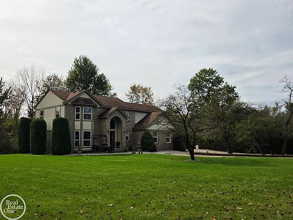 2nd image of 9017 Meisner Rd