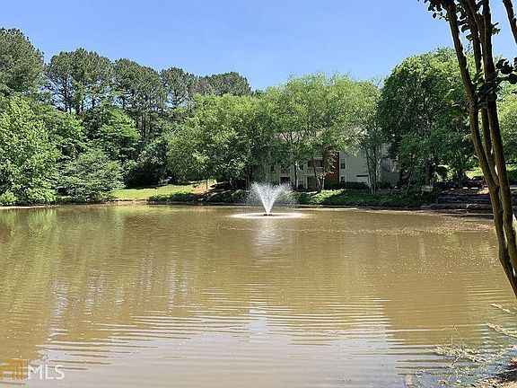 3rd image of 1292 Keys Lake Dr