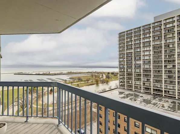 1660 North Prospect AVENUE #1406, Milwaukee, WI 53202