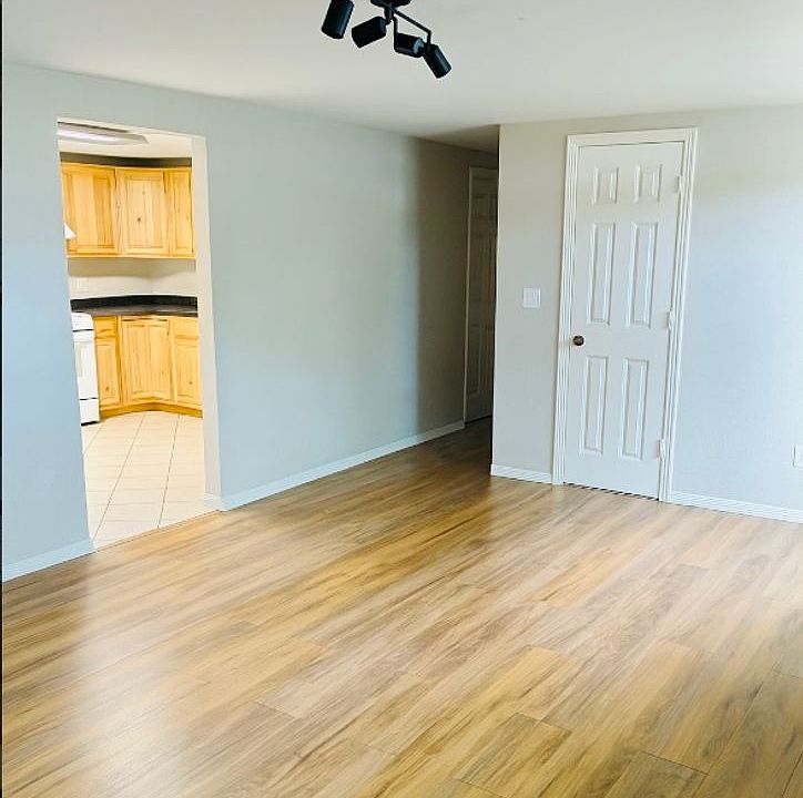 1st image of 943 Van Gordon St #B
