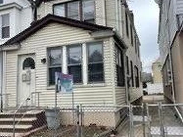 104-37 116th Street, Richmond Hill, NY 11418