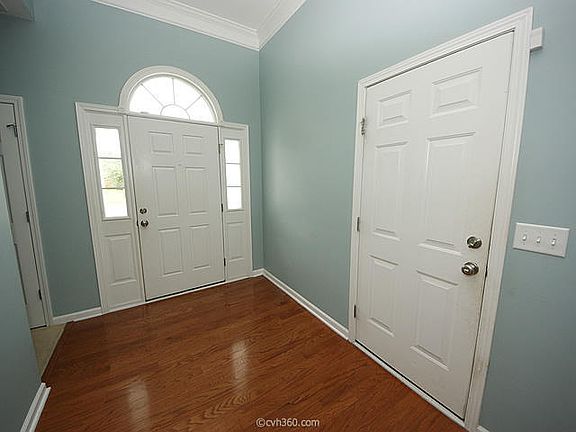 3rd image of 9607 Tothill Dr