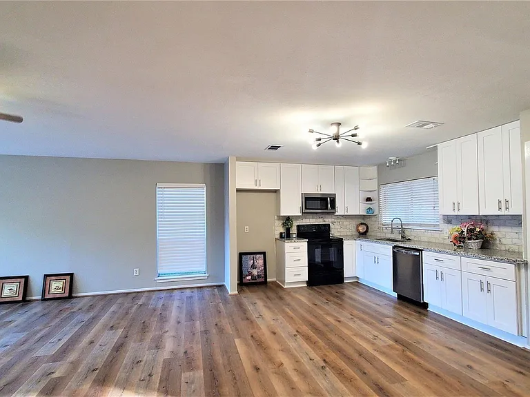 14419 Cypress Leaf Dr — Photo 14