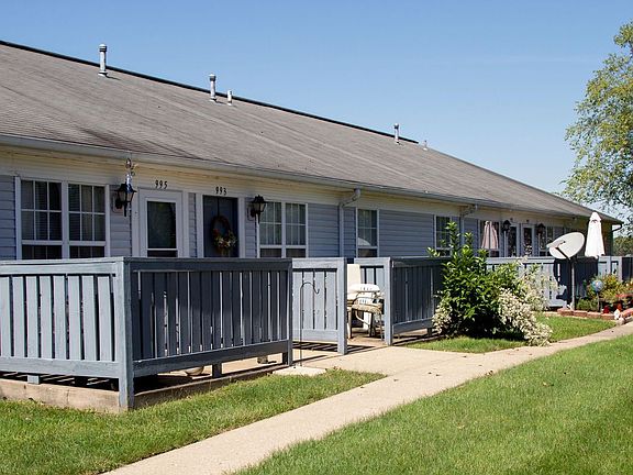 2nd image of 1015 Village Green Ct #F6ad82f57