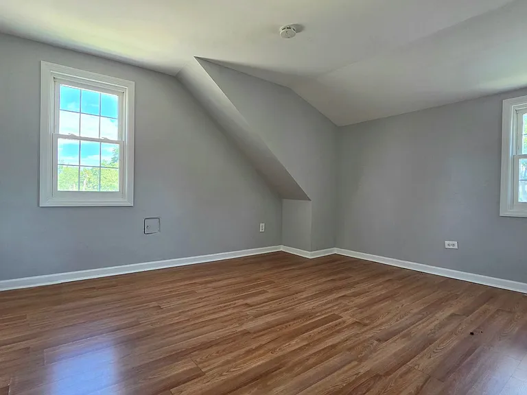 96 Westside Ave — Photo 10