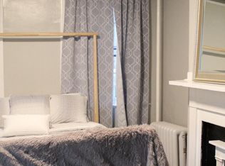 11 Champney Pl, Boston, MA 02114