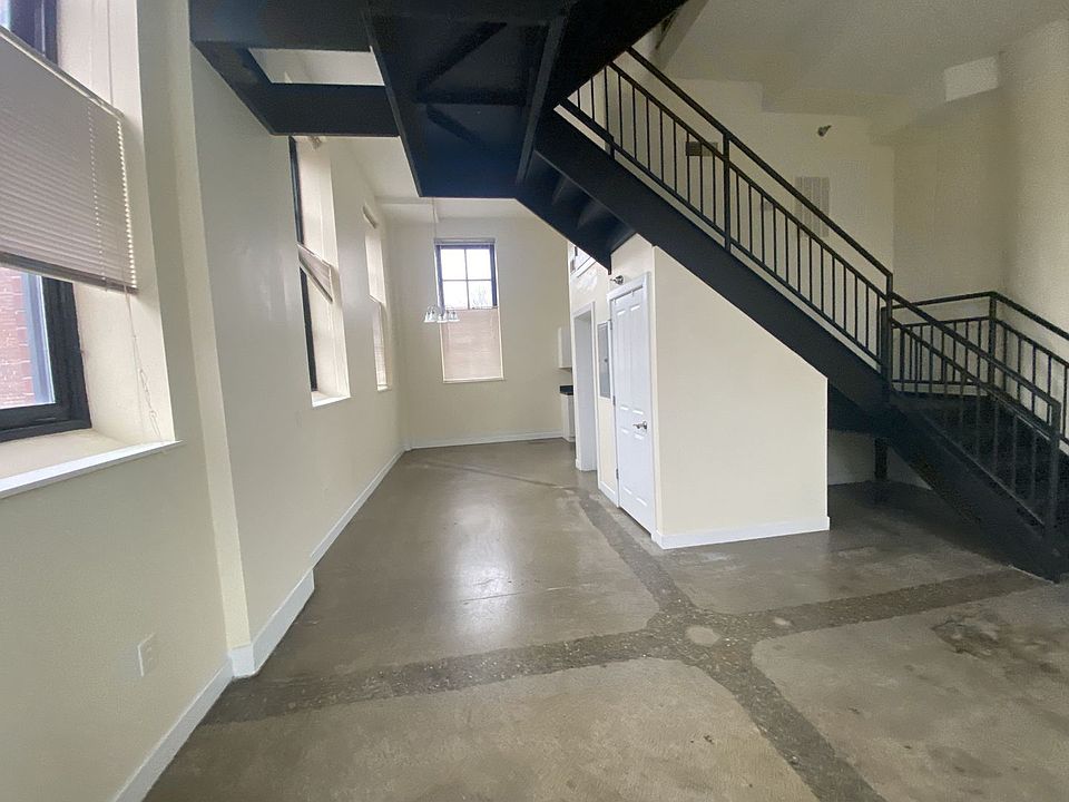 1st image of 1408 S 2nd St Unit 209
