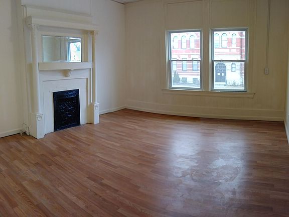 5th image of 1730-32 Holman Ave