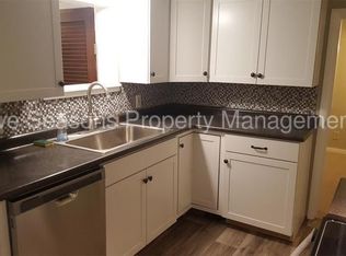 32 West St, Winooski, VT 05404