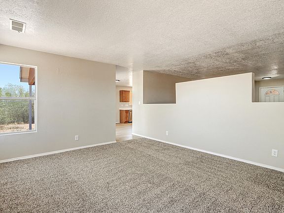 5th image of 5041 27th Ave NE