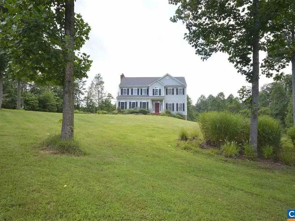 1367 Ridgeway Dr, Barboursville, VA 22923