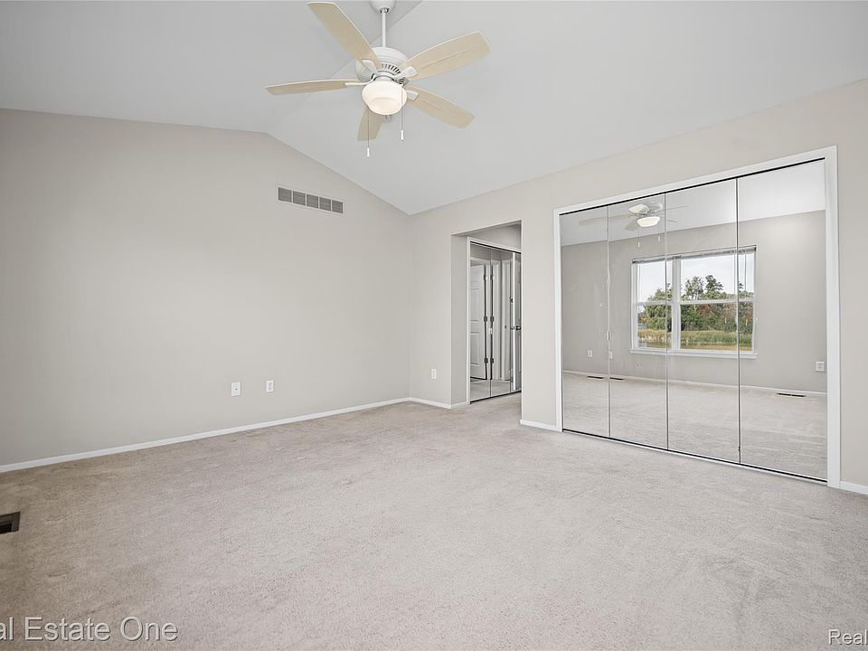106 Shore Brook Ln #31, photo 18