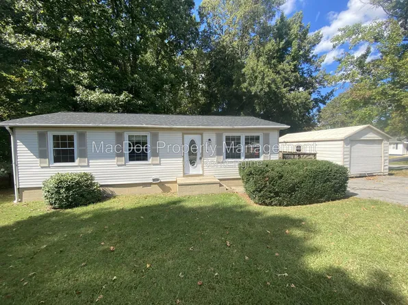 6201 John Wayne Dr, Fredericksburg, VA 22407
