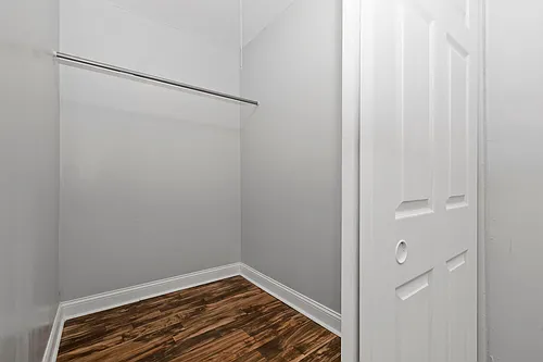 102-108 Memorial Dr #572 Photo 1