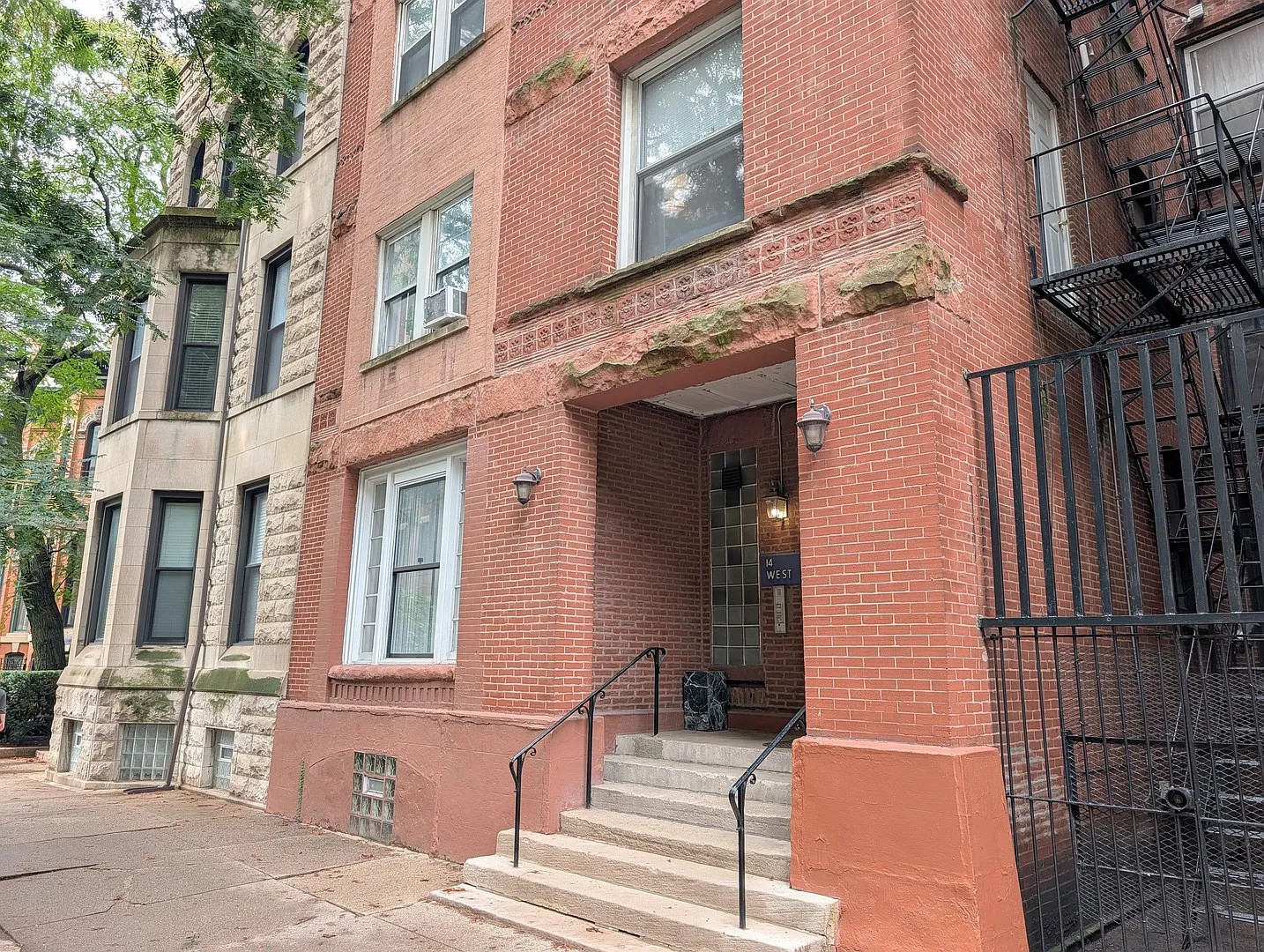 2 bed, 1400 sqft, $3,995 — Photo 1