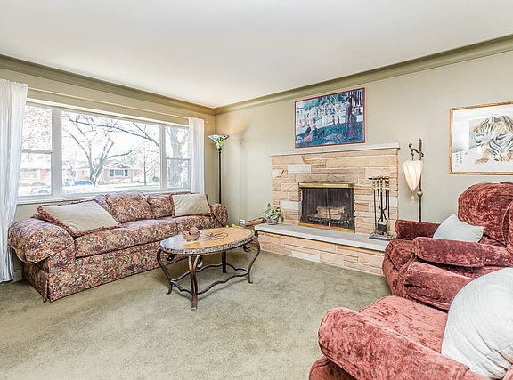 3rd image of 5412 Fair Elms Ave