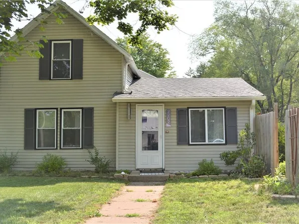 2202 4th Street, Menomonie, WI 54751